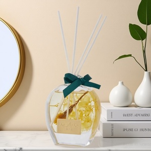 Juego de difusor de aceite esencial de lujo personalizado con palos de ratán difusor de caña para baños y baños de hotel proveedor mayorista - Product Image 4