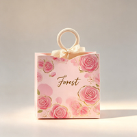 Boîte à dragées de mariage hexagonale de luxe Forest Packing, avec logo personnalisé, motif floral rose, poignée en bois et ruban
