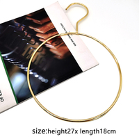 Nouveauté, cintre d'écharpe en métal multifonction personnalisé, populaire à un niveau pour ceinture à nouer Hijab carrée et ronde pour le salon
