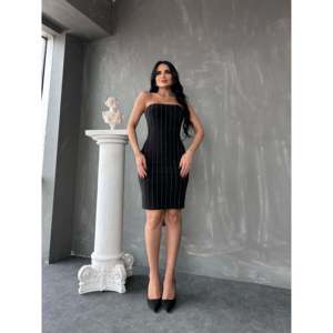 Ensemble de vêtements noirs DANS pour femmes, tailles multiples 38-42, lot de vêtements basiques en gros, prêt pour la vente au détail - Product Image 6
