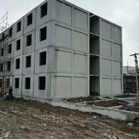 Conteneur durable pour les maisons préfabriquées en béton rapide et efficace Machine de moulage en acier pour bureau, boutique, salle de sport, table inclinable pour préfabriqué