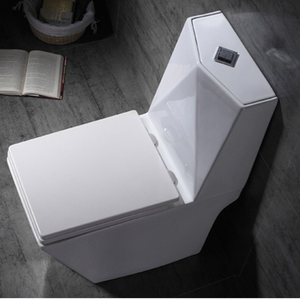 Fabrikneues einteiliges, rautenförmiges <span class=keywords><strong>WC</strong></span> im modernen Design aus Keramik – <span class=keywords><strong>Stand</strong></span>-<span class=keywords><strong>WC</strong></span> mit Spülung für Hotelbäder und Zuhause - Product Image 3