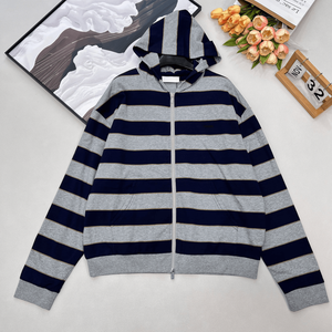 Sweat à capuche zippé en tricot rayé pour homme, décontracté, à manches longues, avec poches, pour tous les jours et les activités de plein air - Product Image 1