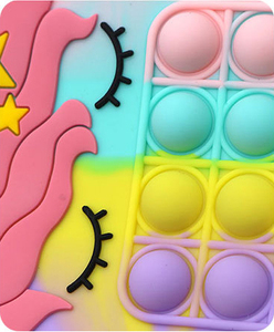 Vente flash : Sacs à main et sacs à main pour enfants mignons en forme de licorne Popit, petits sacs à main en silicone Pop It pour filles et mini sacs à main - Product Image 6