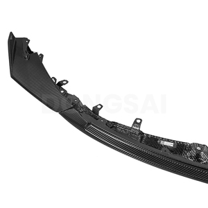 Set di 3 Pezzi in Fibra di Carbonio Prepreg Stile CS per Labbro Anteriore, Compatibile con <span class=keywords><strong>BMW</strong></span> M3 G80 G81 M4 G82 G83 dal 2021, Stampaggio in Autoclave con Clip OEM - Product Image 3
