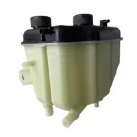 Pot de système de refroidissement automobile de haute qualité pour ensemble de boîte d'expansion Maserati Geberit Levante Quattroporte 670031651