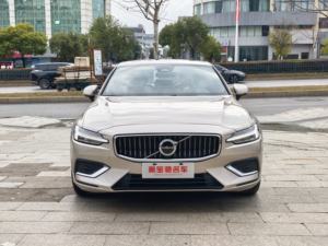 รถยนต์<span class=keywords><strong>มือ</strong></span><span class=keywords><strong>สอง</strong></span> <span class=keywords><strong>Volvo</strong></span> <span class=keywords><strong>S60</strong></span> ปี 2022 รุ่น B4 Inscription Luxury กำลัง 197 แรงม้า พร้อมระบบ 48V - Product Image 2
