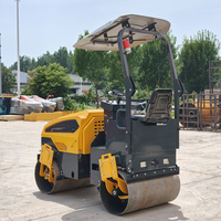 Rouleau compresseur vibrant à double tambour de 1,5 à 2 tonnes à prix réduit, entraînement hydraulique, diesel, pour compactage d'asphalte, de sol et de terre