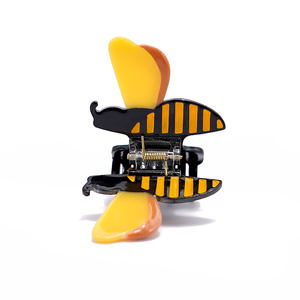 تصميم مبتكر على طراز yiyins نحلة صفراء صغيرة ظريفة فتاة زهرة مقاطع مخصصة بالجملة - Product Image 5