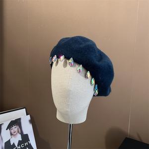 <span class=keywords><strong>Boina</strong></span> <span class=keywords><strong>de</strong></span> lana <span class=keywords><strong>de</strong></span> ganchillo <span class=keywords><strong>para</strong></span> mujer, gorro rojo <span class=keywords><strong>de</strong></span> alta calidad con diamantes brillantes, estilo británico, pintor, artista - Product Image 6