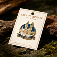 Épinglette personnalisée en émail de ville, en alliage de zinc, badge souvenir de voyage, emblème touristique, cadeau de collection avec carte de support