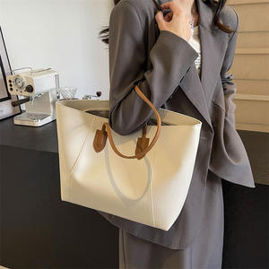 Femmes en cuir PU grande capacité messager épaule bandoulière sac fourre-tout à la mode unique fermeture éclair sac à main hiver sortie magasin - Product Image 6