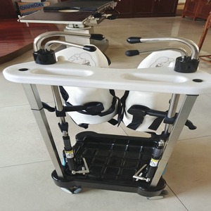 Accessoires pour table d'opération médicale : support de fixation pour repose-jambes de type étrier, support de positionnement pour lithotomie, repose-pieds. - Product Image 1