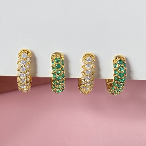 Nouvelles boucles d'oreilles clous en laiton pavé de zircon pour femmes, cadeau de fiançailles, de fête ou de mariage, plaqué or 18 carats et rhodium - Product Image 6
