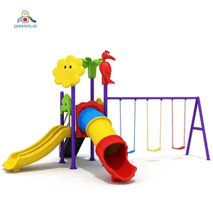 Attrezzature per parchi giochi all'aperto per bambini con altalena per bambini in plastica commerciale di ultima progettazione