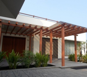 Abri de voiture pergola WPC résistant à la pourriture coupe-vent extérieur personnalisé en usine - Product Image 4