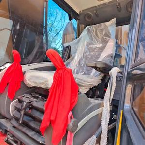 Excavadora de cadenas Hyundai 220LC-9S de 22 toneladas con cucharón de excavación, equipo de construcción de alta calidad y pocas horas de trabajo, en venta. - Product Image 5