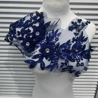 Patch en tulle brodé 3D avec des paillettes et des perles