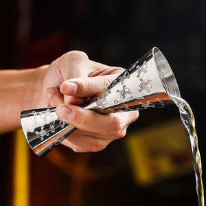 Khắc Khắc Quá Trình 30/45Ml Đôi Cocktail Jigger Nhật Bản Phong Cách Thép Không Gỉ 18/8 Mỏng Đo Thanh Jigger - Product Image 6