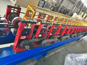 Fabricante chinês Automático C Purlin Interchange Aço Perfil Cold Roll formando máquina