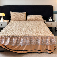 Housse de lit élégante en flanelle jacquard douce et chaude pour l'hiver, avec bordure en dentelle florale, volant anti-poussière, hypoallergénique et anti-acariens