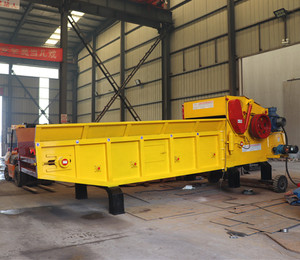 Machines forestières <span class=keywords><strong>Broyeur</strong></span> de souche de racine d'arbre en bois Branche d'arbre Déchiqueteuse de bois <span class=keywords><strong>Broyeur</strong></span> de baignoire - Product Image 5