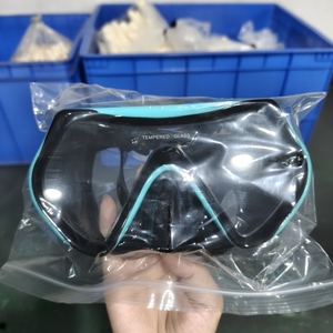Gafas de Buceo, Máscara de Snorkel con el Último Sistema de Respiración Dry Top, Vista Panorámica de 180 Grados, Máscara de Snorkel Facial Completa - Product Image 5