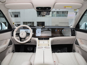 AITO M8 2025, Venta Caliente en China, SUV de Lujo de 5/6 Plazas con Autonomía Extendida - Product Image 4