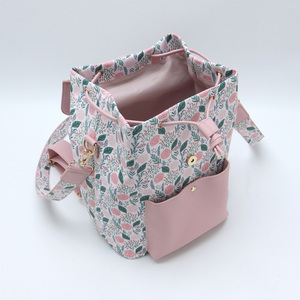 Zaino in PU PVC con Stampa Floreale per Donne, Daypack Casual per Uso Quotidiano, Zaino a Sacca con Cordoncino e Tracolla Staccabile - Product Image 3