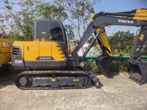 สวีเดนผลิต Volvo EC60D 6 ตัน รถขุดมือสอง dx225LCA dh225lc-7 25 ตัน 30 ตัน สภาพใช้งานแล้ว - Product Image 3