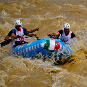 Barco inflable de 13 pies para <span class=keywords><strong>8</strong></span> personas, barco de rafting de agua blanca para derrapar - Product Image 5