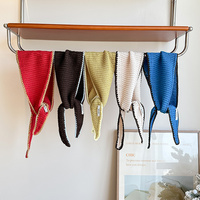 Nouveau Foulard Triangle Élégant en Polyester/Coton Tricoté Léger Décontracté à Motif Uni Longueur Courte Col Cache-Cou