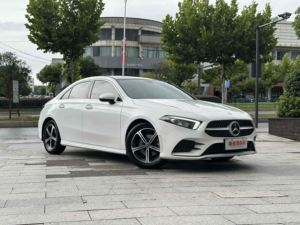 2022 mercede-S-BEN-Z <span class=keywords><strong>CLA</strong></span>-Class CLA200ปรับโฉมพรีเมี่ยม1.3T - Product Image 4