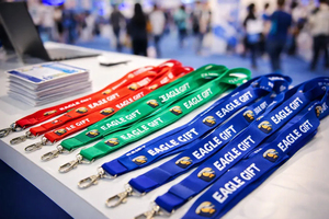 Manufacturer Custom Logo Jacquard Neck <b>Lanyard</b> Durable Eagle Hook <b>Polyester</b> <b>Lanyard</b> - Product Image 4