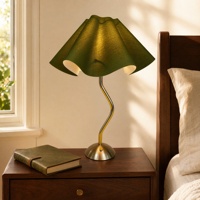 Lampe de table sans fil en gros d'usine, abat-jour en tissu et métal, alimentée par batterie, idéale pour la décoration de mariages et de fêtes
