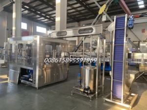 <span class=keywords><strong>Machine</strong></span> de remplissage automatique d'<span class=keywords><strong>eau</strong></span> pétillante 3-en-1 Ligne complète de production de boissons Engrenage Machines d'emballage d'<span class=keywords><strong>eau</strong></span> <span class=keywords><strong>gazeuse</strong></span> au meilleur prix - Product Image 6