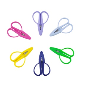Mini Forbici Colorate Portatili, Tagliafilo, Forbici da Ricamo, Forbici di Sicurezza per Studenti con Cappuccio in Silicone, Mini Forbici Tascabili - Product Image 2