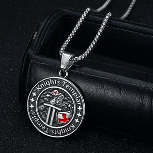Collar con Colgante de Caballero Templario, Acero de Titanio, Cruz Roja Epoxi, Joyería de Moda para Hombre, Regalo - Product Image 1
