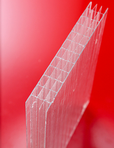Lámina Hueca de <span class=keywords><strong>Policarbonato</strong></span> de Cuatro Capas de 16MM 18MM 20MM, Material Moderno para Techos de Hoteles, Protección UV, Ecológico y Duradero - Product Image 3