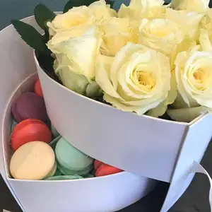 사용자 정의 하트 모양의 독특한 사랑 로즈 골드 새로운 신선한 꽃다발 꽃 고급 선물 포장을 위한 친환경 골판지 종이 상자