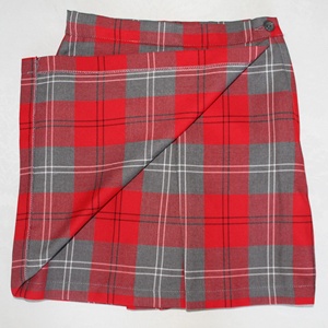 Nuovi Culottes alla Moda con Fascia in Vita Regolabile, Gonne-Culotte a Quadri per Bambini in Rosso e Grigio, Gonne Scolastiche Tartan - Product Image 2