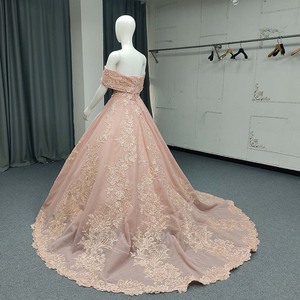 ชุดเดรสงาน Quinceanera สีชมพู Lsany208 ประดับดอกไม้ 3 มิติ แต่งลูกไม้รัดเชือกทรงคอร์เซ็ท กระโปรงบานฟูฟ่อง สำหรับงานวันเกิดอายุ 16 ปี รุ่น Jancember - Product Image 3