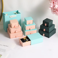 Juego de Cajas para Joyería Becan en Azul Menta, Rosa, Verde Oscuro y Negro con Inserto Negro para Empaque de Collares y Aretes al por Mayor