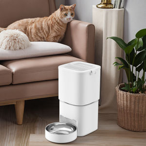 Mangeoire automatique intelligente pour chiens et chats, grande capacité de 6 litres, plastique solide écologique et étanche, alimentée par batterie IPX5 - Product Image 1