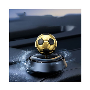 Ambientador de coche con diseño de bola de pie al por mayor decoración <span class=keywords><strong>perfume</strong></span> rotación Solar difusor de fragancia de aire de coche salpicadero de coche - Product Image 1