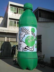 <span class=keywords><strong>Château</strong></span> Gonflable Publicitaire OEM en PVC, Modèle Bouteille de <span class=keywords><strong>Champagne</strong></span>, Facile à Installer, Idéal pour l'Extérieur, Vente Chaude - Product Image 2