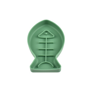 Distributore Automatico di Cibo per Animali Domestici in Silicone Ecologico, Design Antiurto e Antiscivolo per Cani, Gatti e Piccoli Animali - Product Image 2