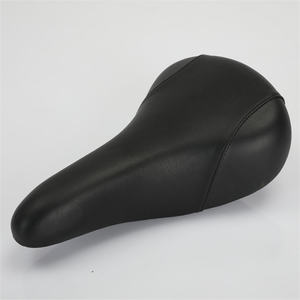 Venta al por mayor de <span class=keywords><strong>asiento</strong></span> de bicicleta <span class=keywords><strong>pivotal</strong></span> <span class=keywords><strong>BMX</strong></span> ventilado cómodo de repuesto para ciclistas - Product Image 4