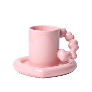 Taza de cerámica de pareja de alto Color con personalidad creativa de calidad certificada con taza de café única regalo platillo de <span class=keywords><strong>amor</strong></span> <span class=keywords><strong>para</strong></span> leche - Product Image 5