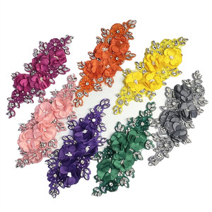 Handmade 3D Hoa May Ren Đính Thủy Tinh Chất Lượng Cao Rhinestone Thêu Vá Tại Chỗ Hàng Hóa Thiết Kế Mới Tùy Chỉnh - Product Image 1